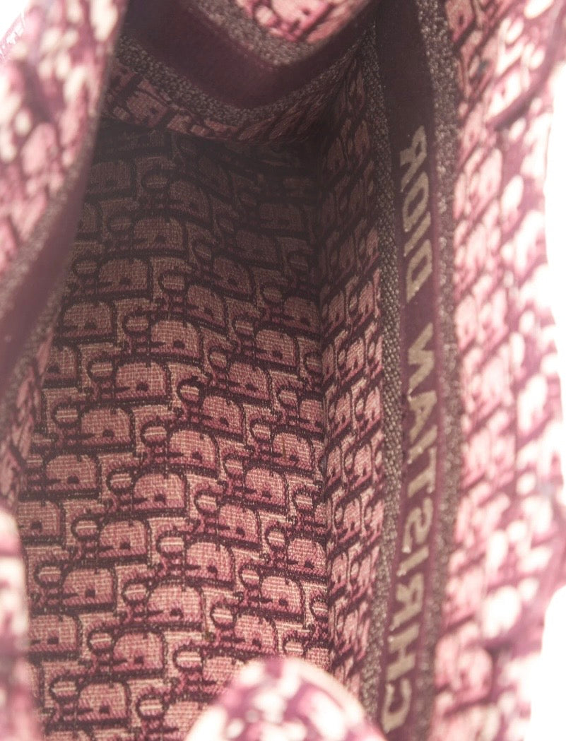 CD book tote