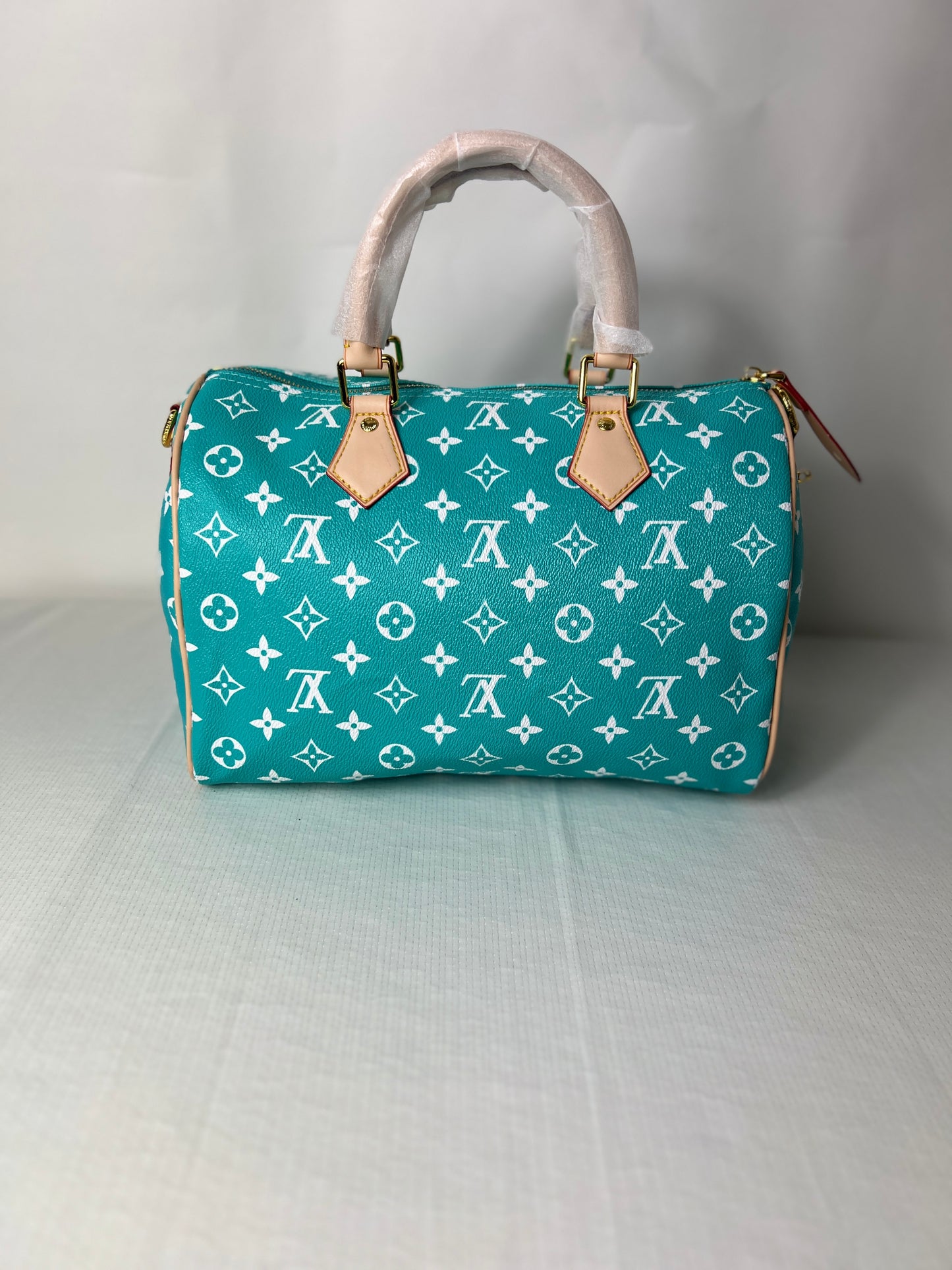 Turquoise speedy P 30 