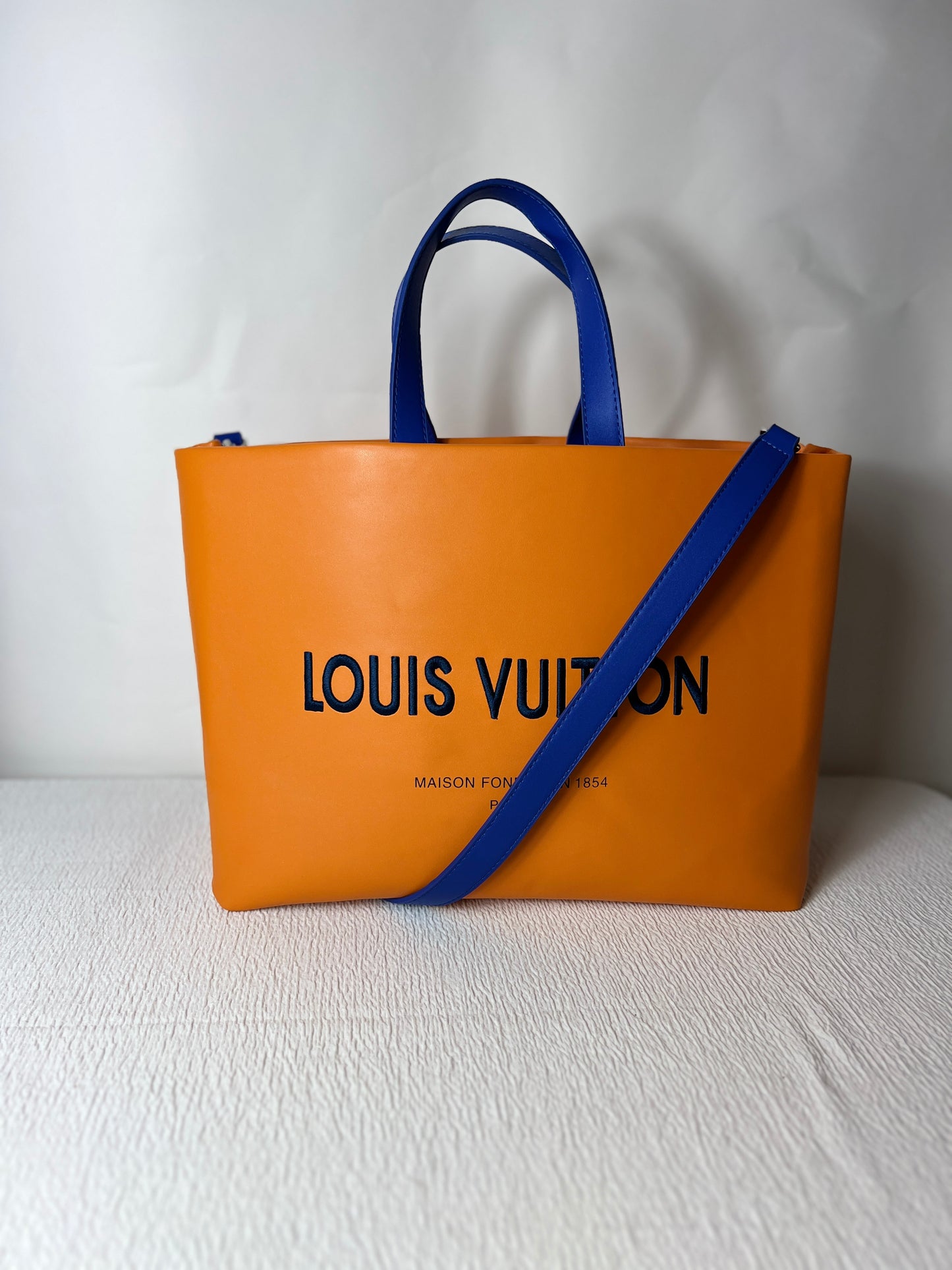 Medium shopper