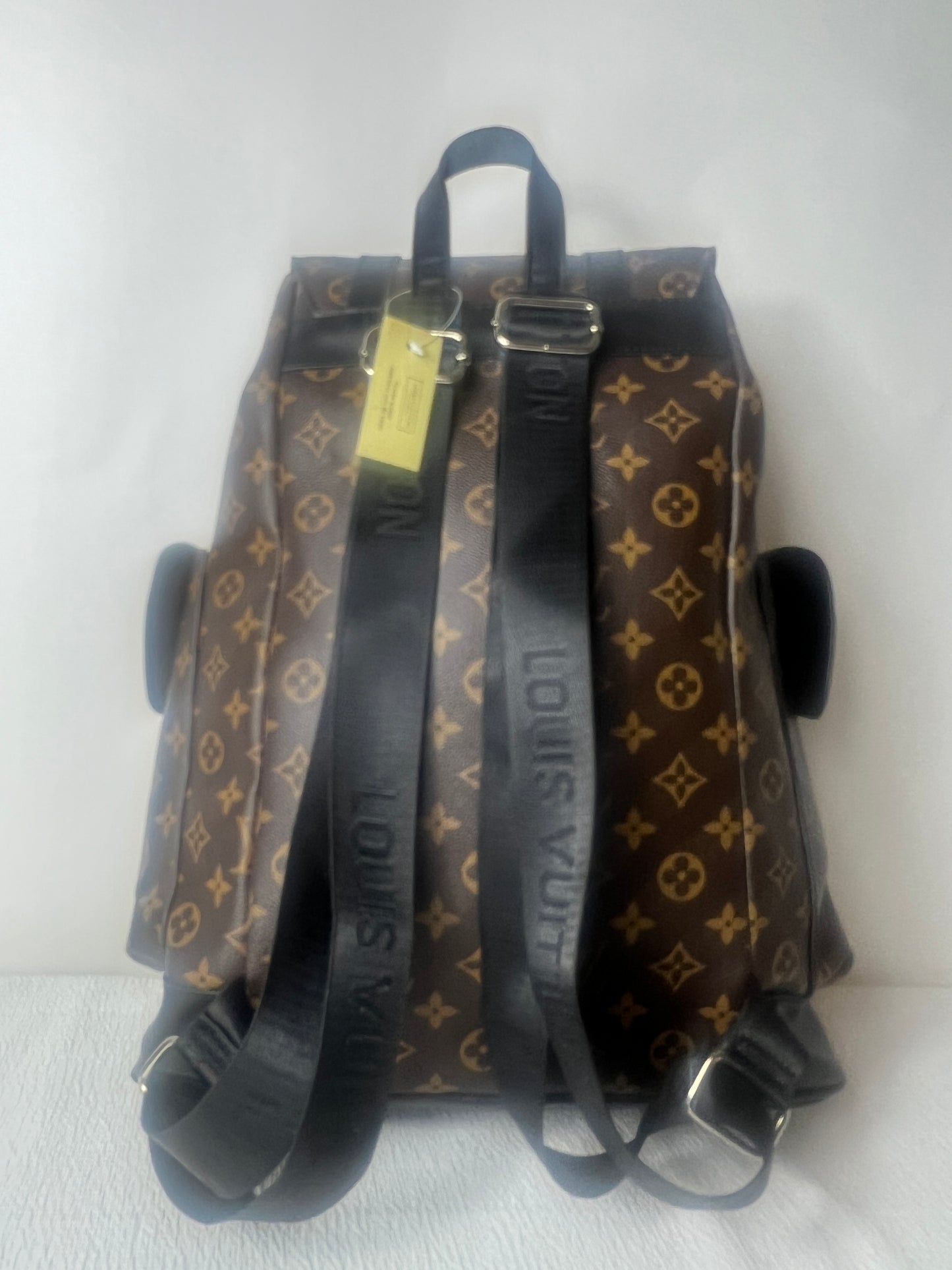 Book bag/ Men clog