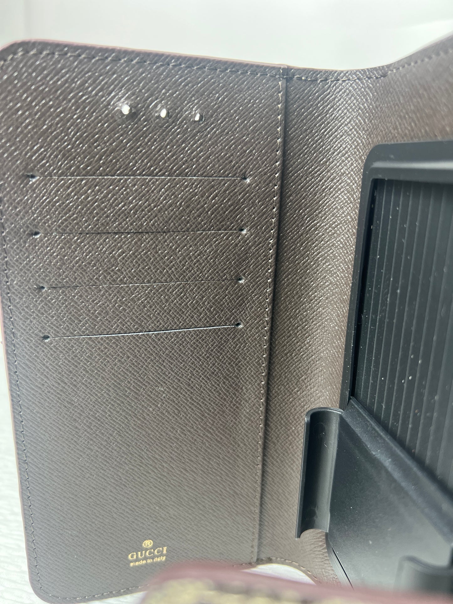 Phone wallet