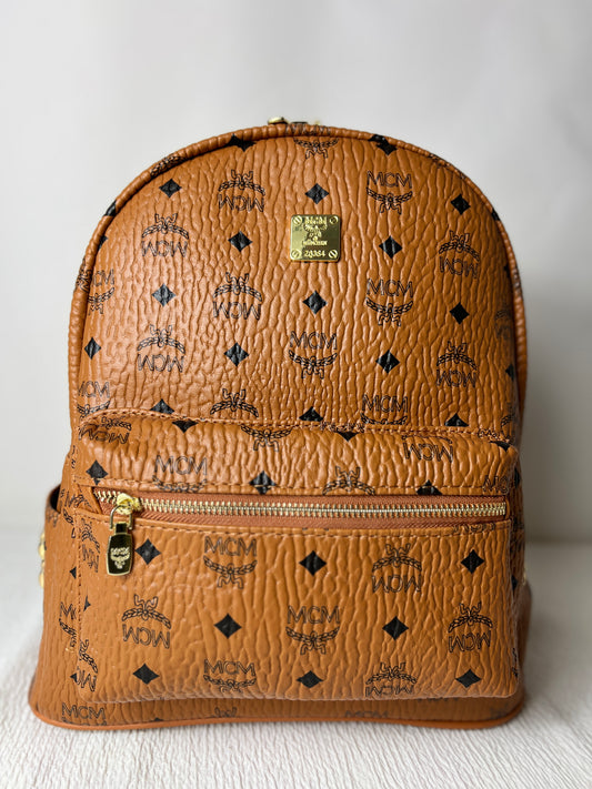 Monogram M