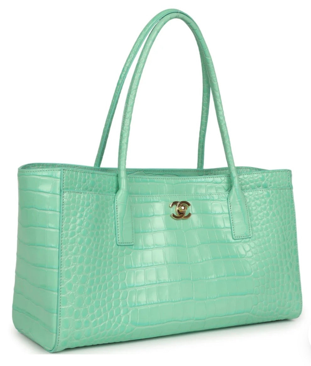 CC shopping tote