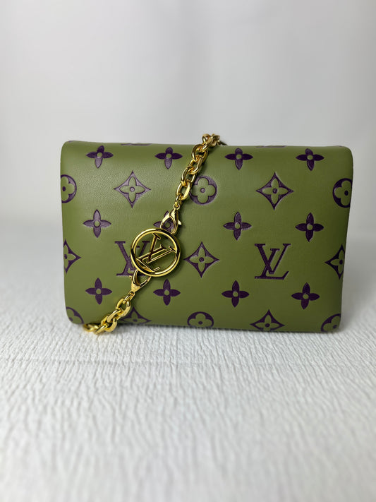 Mini bag in chain