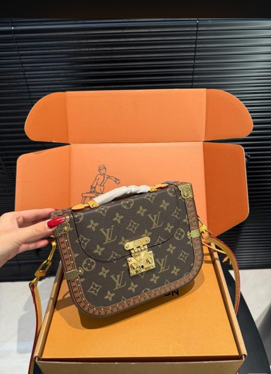 Awesome crossbody truck.