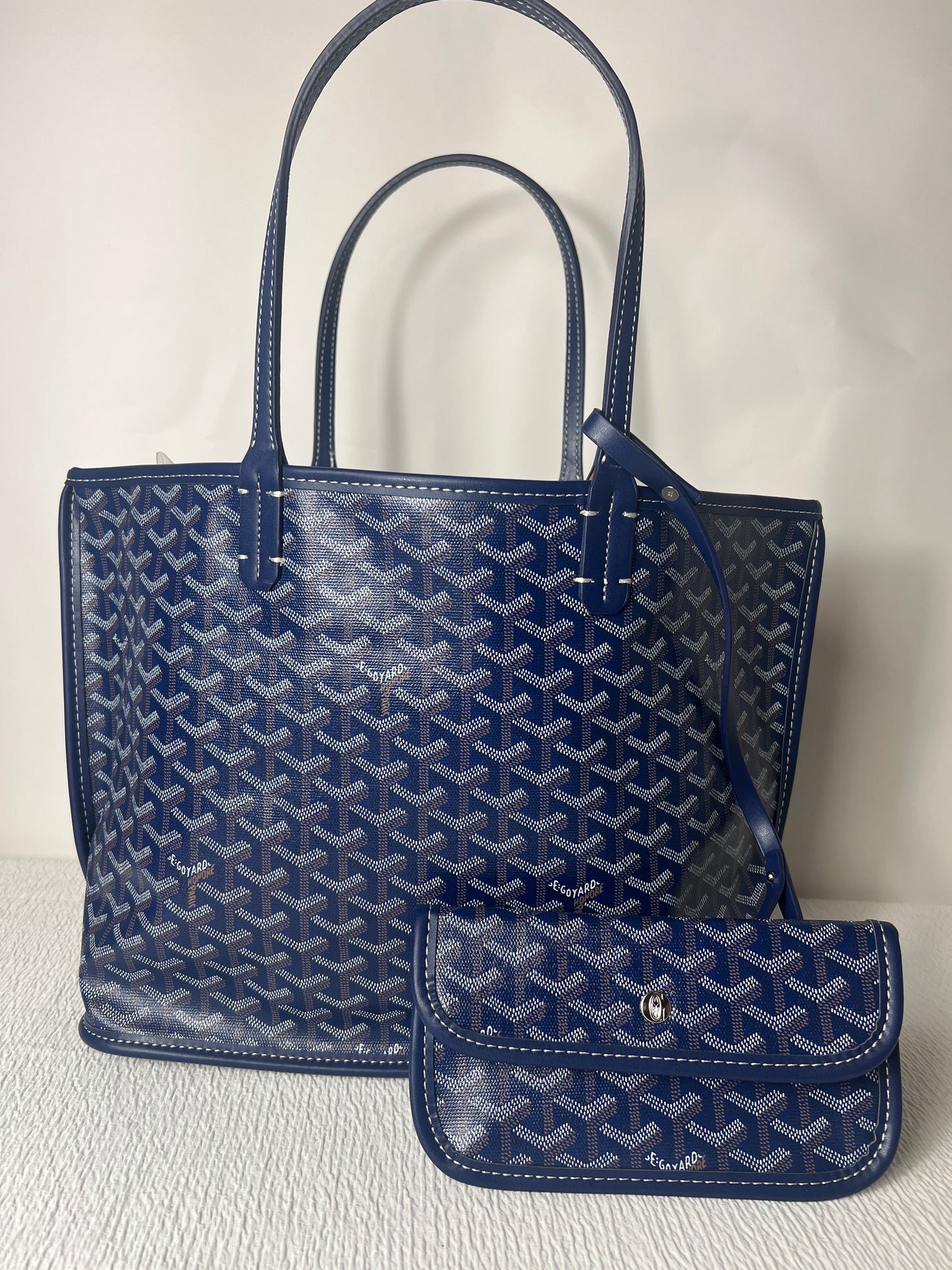 Reversible G Tote