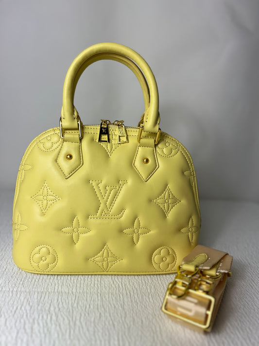 Leather yellow puffer