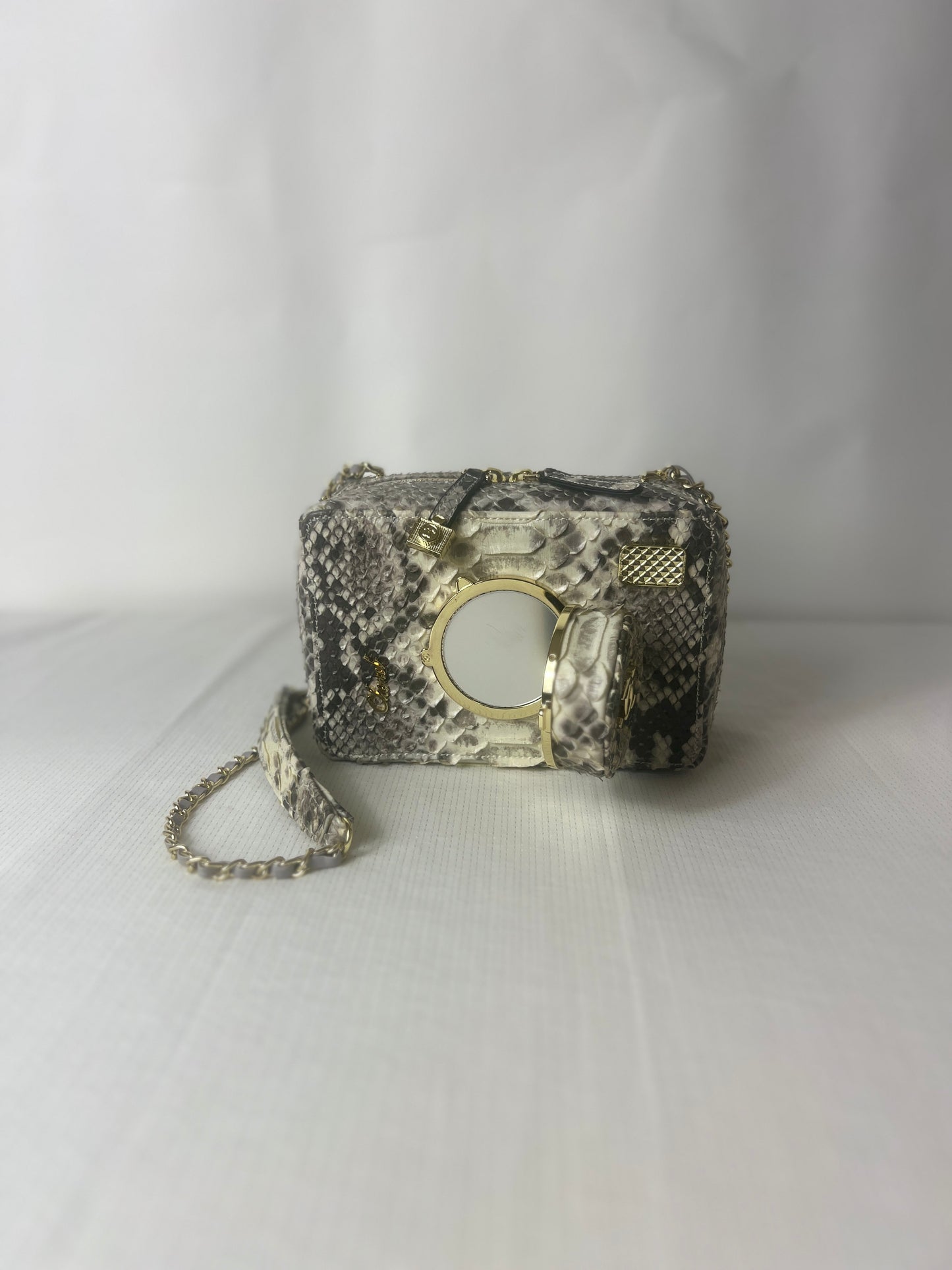Snake skin camera￼