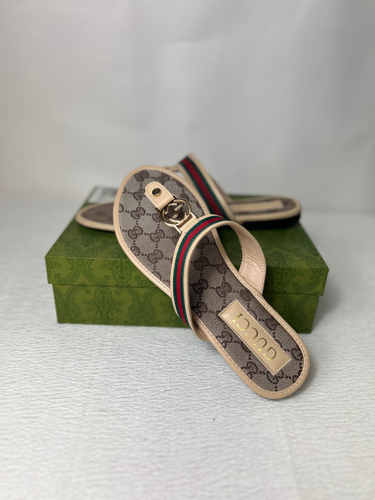 GG sandals