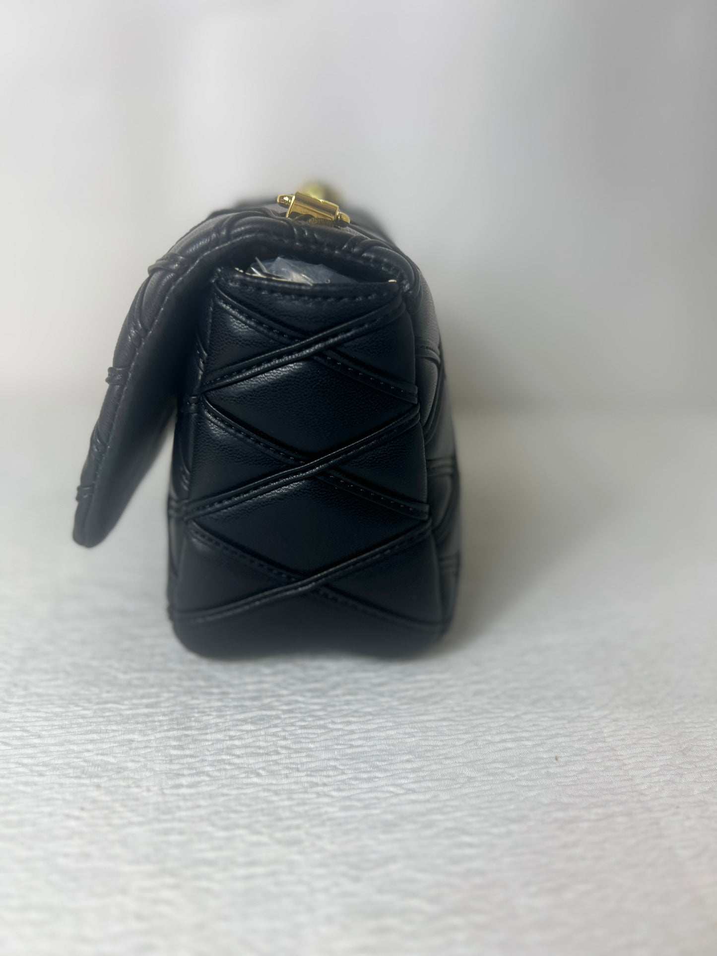 Black L