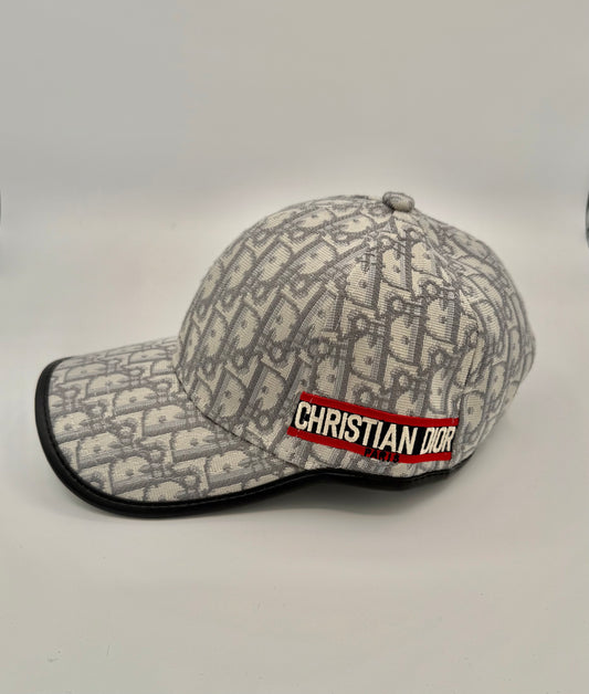 Grey embroidered CD cap