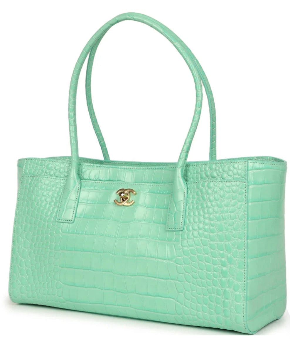CC shopping tote