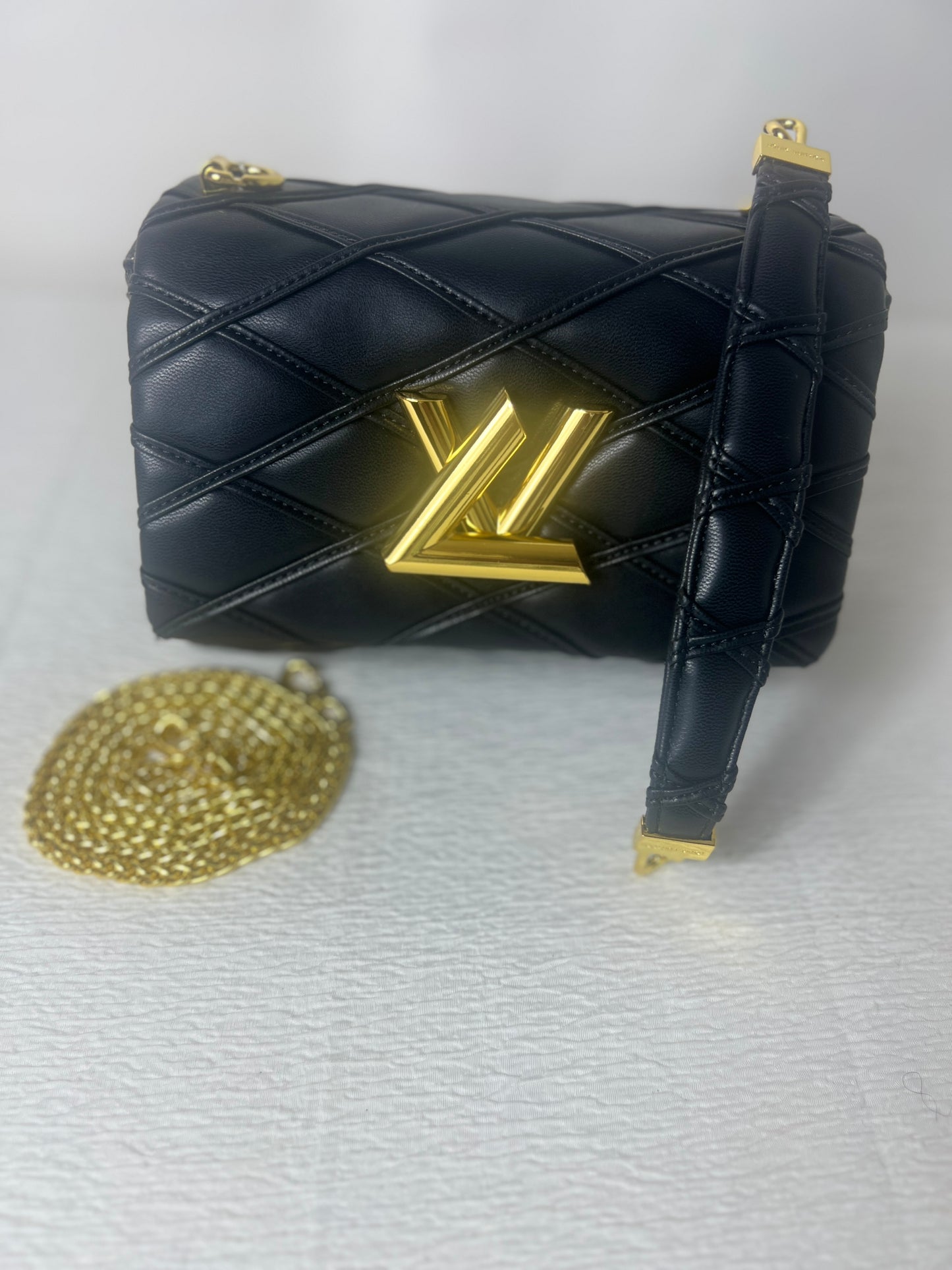 Black L