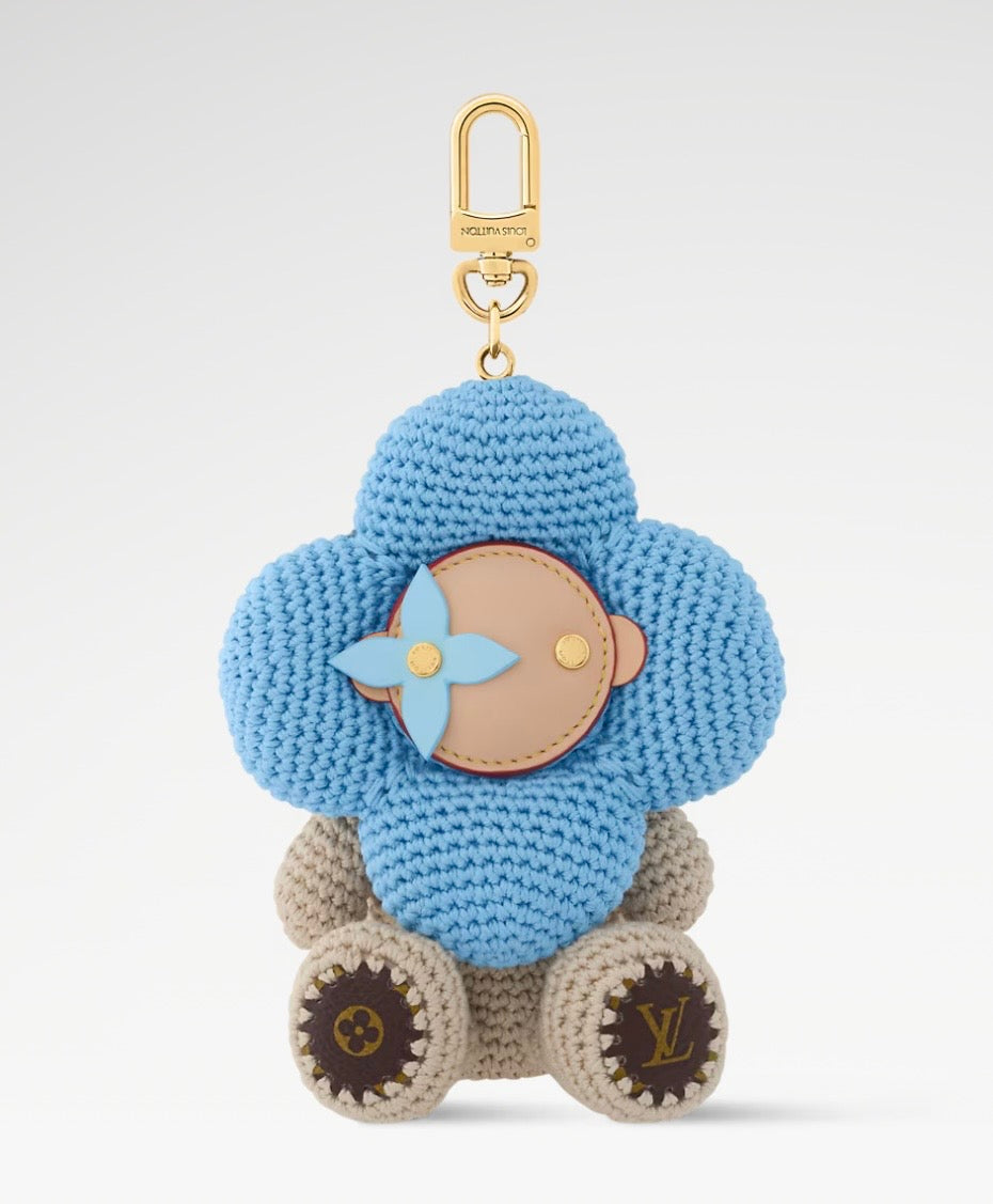 Crocheted Viv back charm ￼