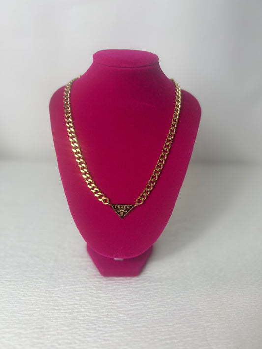 P gold link chain with gold pendant