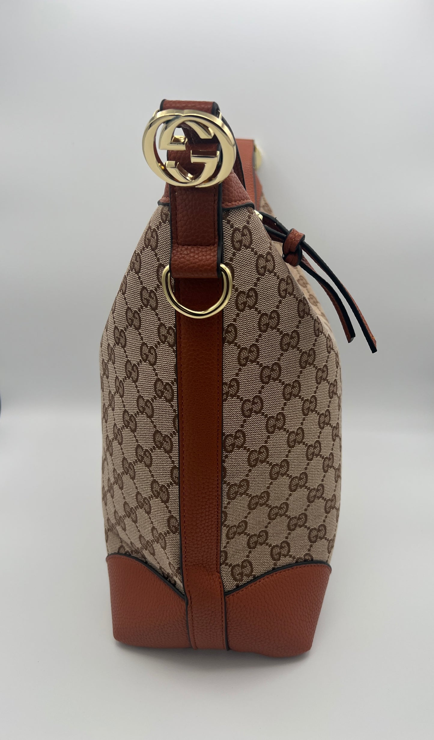 The G hobo