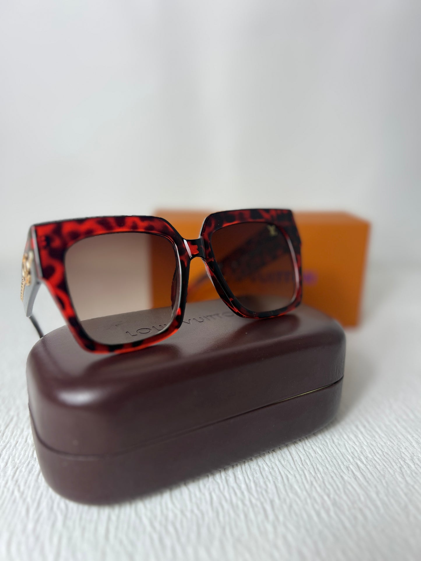 L Shades