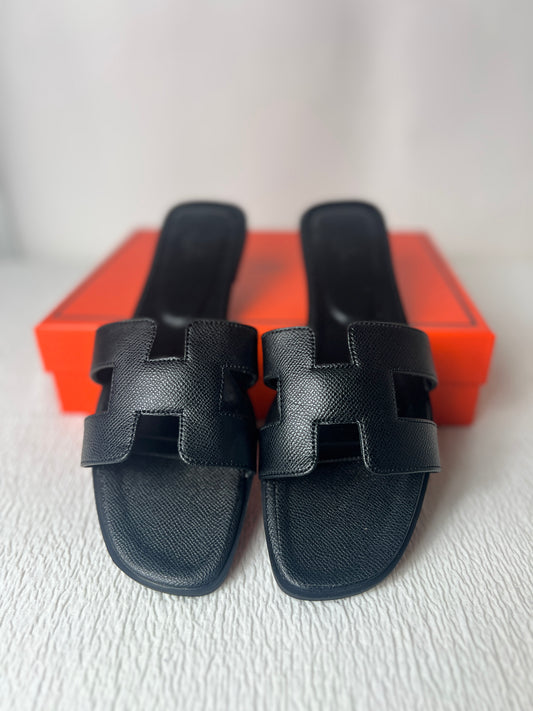 H Black