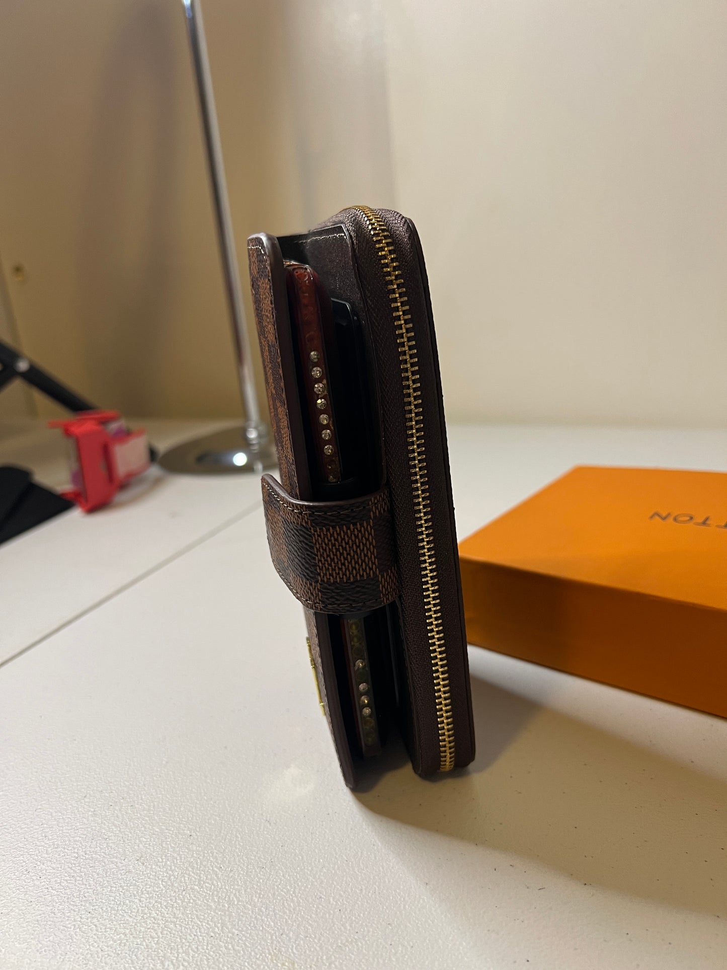 Phone wallet